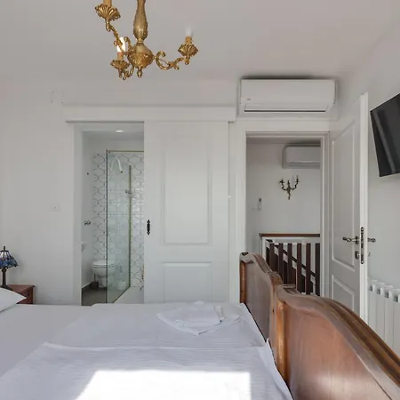 شقة Hidden Pool House With Sea View - Happy كلينوفيتسا